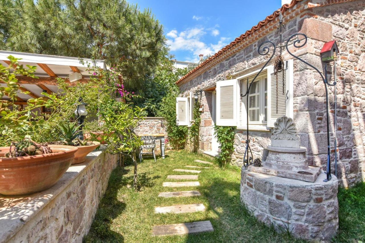 Lunaria Guest House Ayvalı Exterior foto