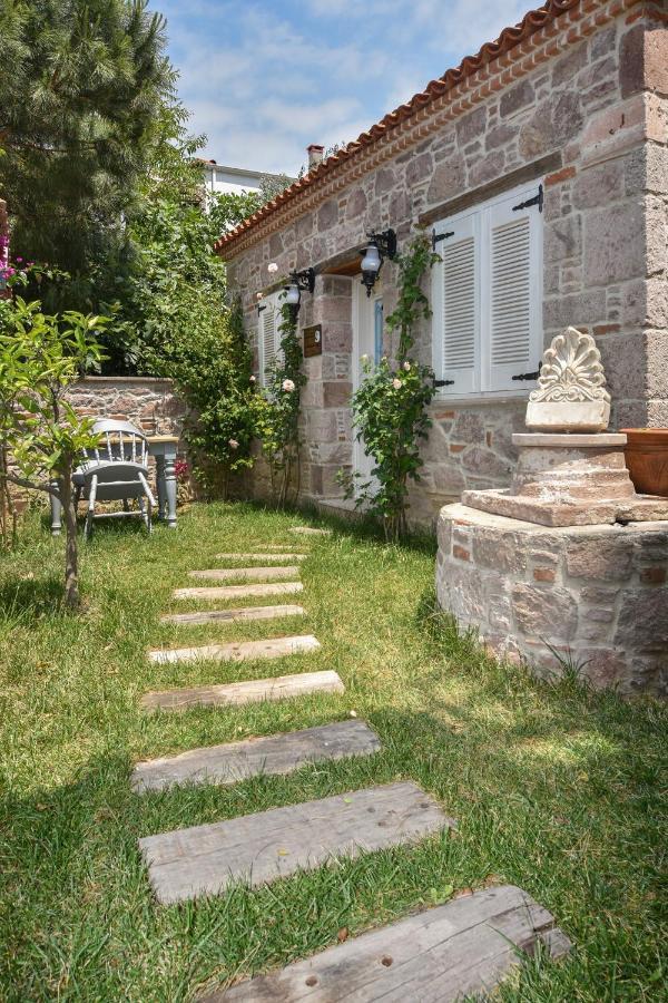 Lunaria Guest House Ayvalı Exterior foto
